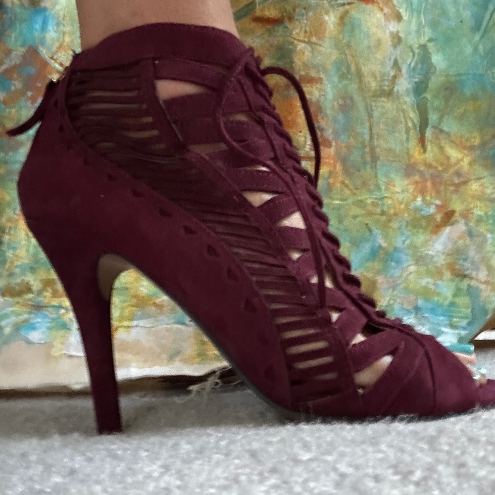 Nine West Elegant Burgundy Lace-Up Heels, Size 7